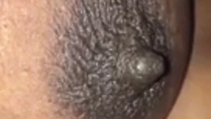 Büyük siyah memeler hd