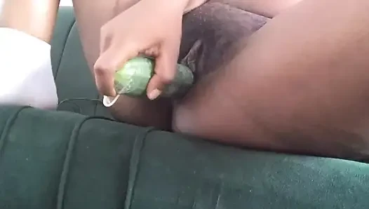 Zenci kız deliği fışkırtana kadar amıyla oynuyor, adaylık xxx porno videoları