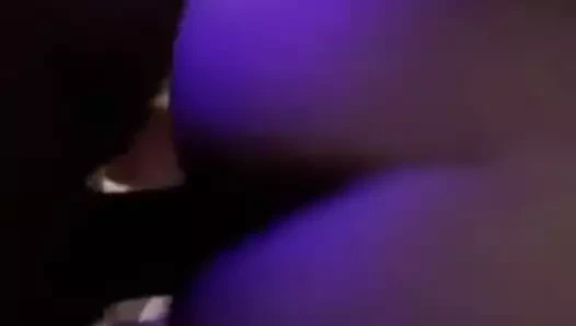 Evli beyaz kaltak seven siyah çük itibaren da geri