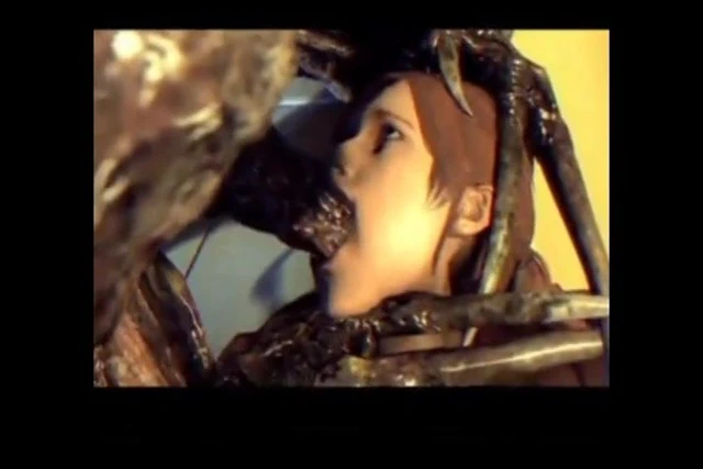 Kızlar canavarları sever