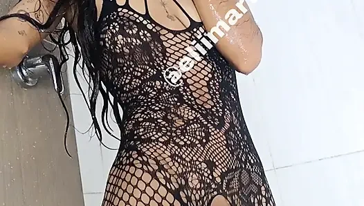 Duşta bana eşlik ederdin