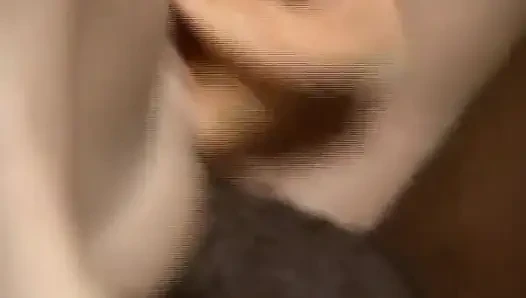 Bu sikişmek için burada olan mükemmel Alman sürtüklerle ir seansı
