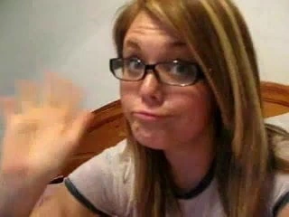 bebek içinde gözlük