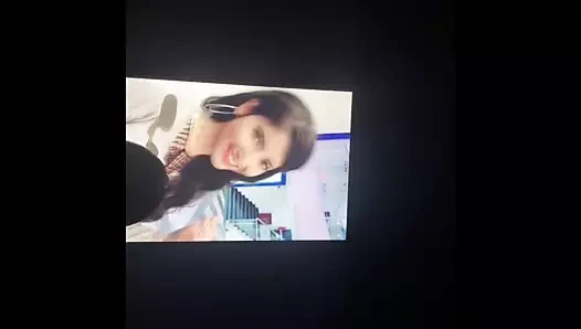 Tiktok star melek rai boşalmak haraç