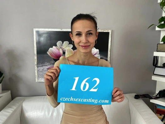 uygun esmer alır bazı döküm eylem