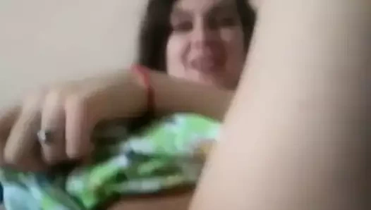 Sasha filmler hamile eş