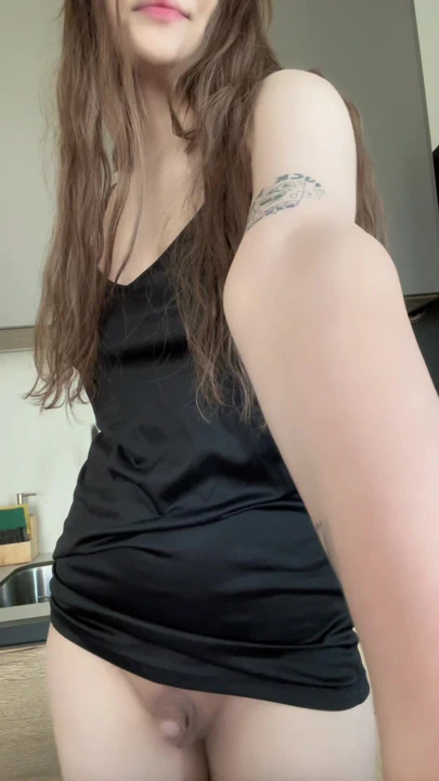 Bana daha yakın olmak istiyorsun, değil mi?