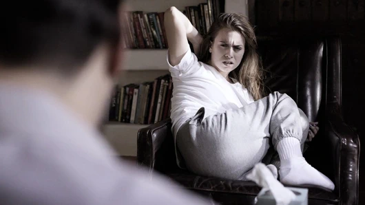 Sapık danışman hasta genç bir bebek sikikleri