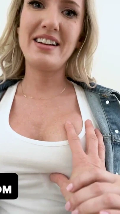 Pervmom - büyük memeli dövmeli üvey anne Reagan Lush ıslak amcığını ovuyor ve üvey oğlunun yarağını emiyor bakış açısı tarzı | Klip 1