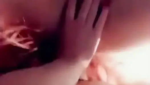 Genç Arap arkadaş ince vücutlu küçük göğüsler