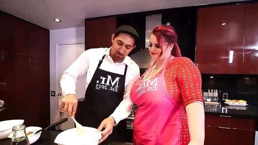 Sashaa juggs - juggs ile pişirme