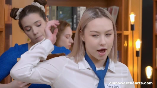 Şehvet kütüphanesi - clubsweethearts'ta 18 yaşındaki lezbiyenler