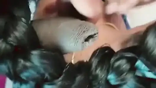 Tamil kız kıllarını sikiyor