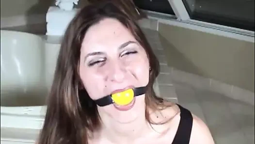 Çok sıkı bağlıyım