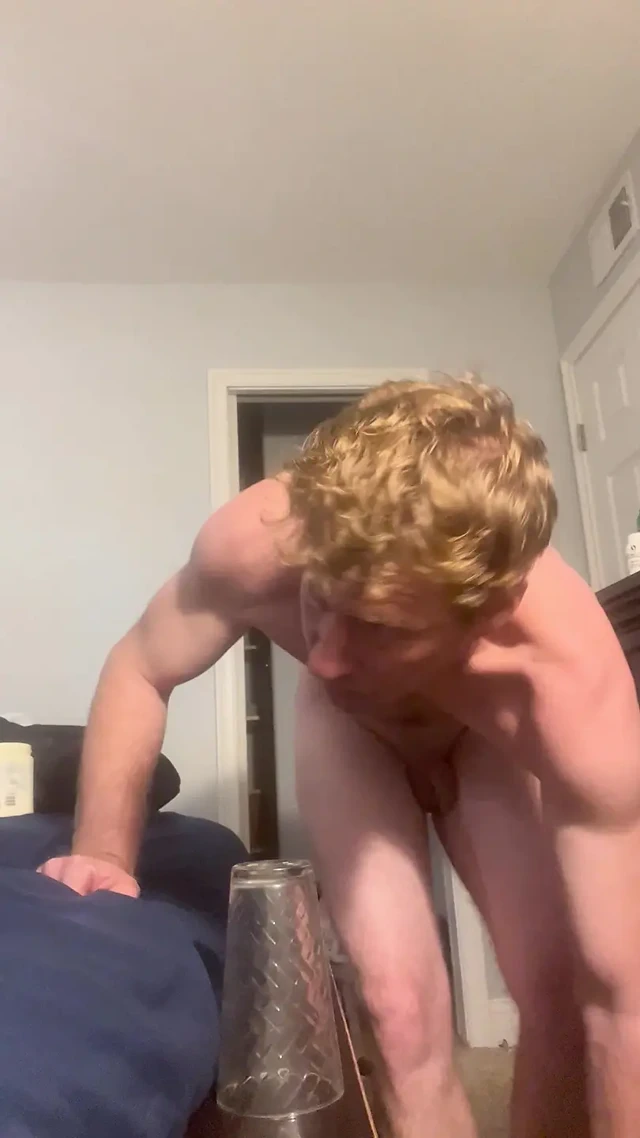 Red Bull götüne sokuyor