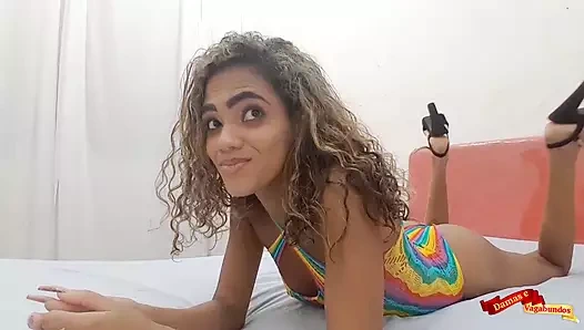 Model menajerini sikiyor