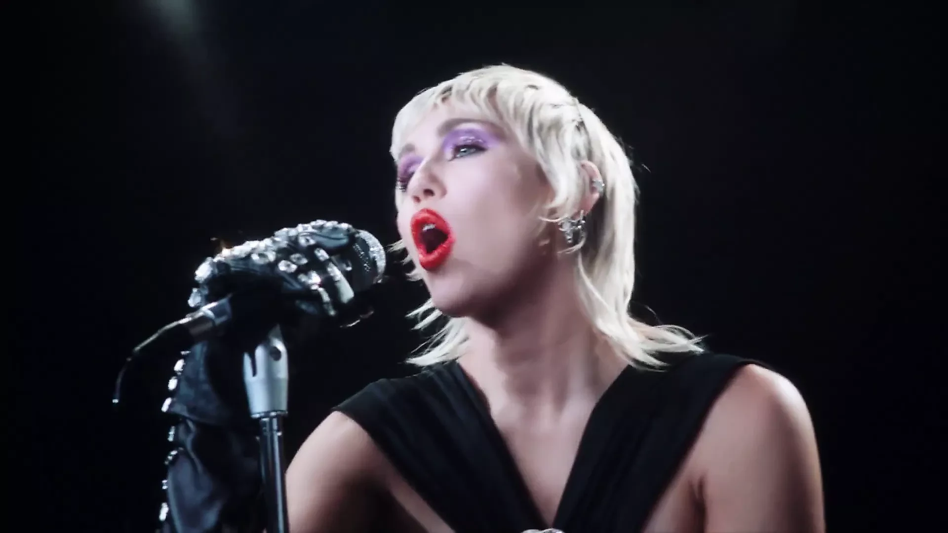 Miley Cyrus - Midnight Sky PMV Ft. Miley May