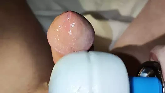 Hitachi değnek ile yakın çekim - sikimden 2 titreşimli cum