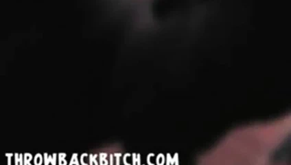 Kolej genç kedi Başlarken penisli aşağı önce kilise