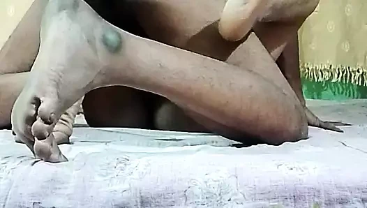 Amcık yiyen tatlı hatun ateşli sikişiyor