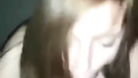 Islak ve pis yapmayı seviyorum.