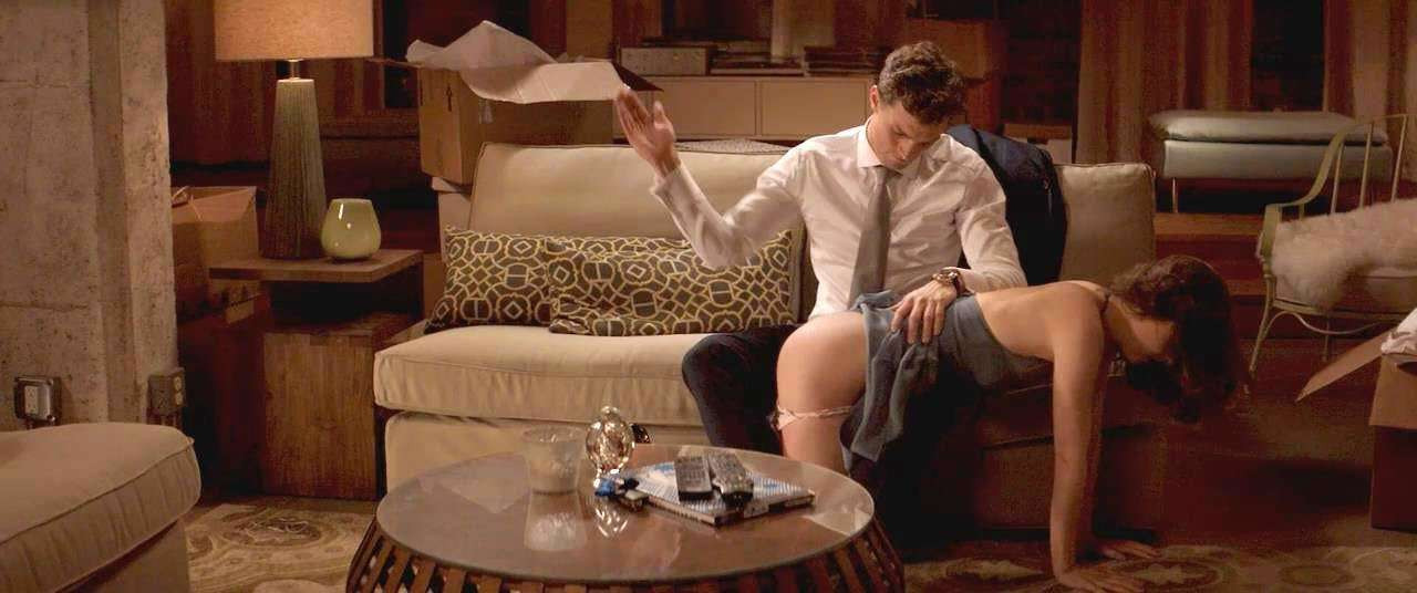 Dakota johnson çıplak popo tokat sahne üzerinde scandalplanetcom
