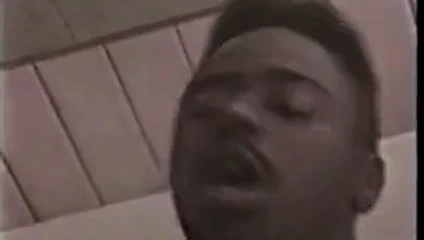 Victoria paris'in siyah bir takıntısı var!