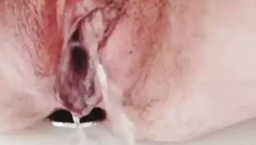 Büyük klitoris kıllı pissing