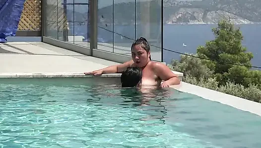 Hairy genç Japon'a denedi