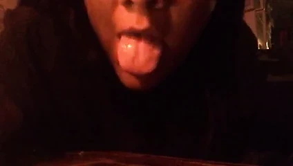 Fwb'm benim için videolar çekiyor.