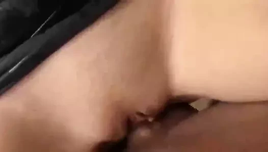 Adım kardeşim seviyor zaman ben sikme ona kedi