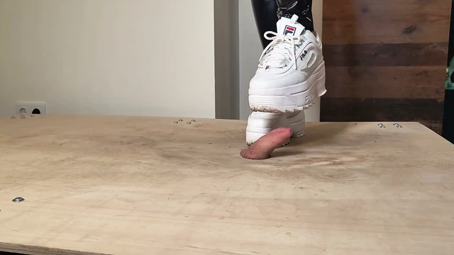 Fila Disruptor Plateau Cock Crush Full Clip - Lady Thaya