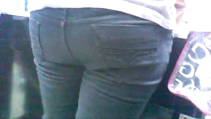 indian girl so tight jeans 2017