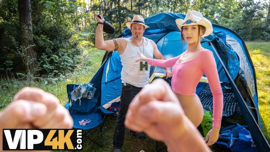 Hunt4k. çileklerim kadar tatlı seksi severim