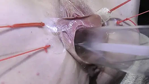 Uzak Yayılmış Vajina Yakın Çekimde Lambayla 1000watt