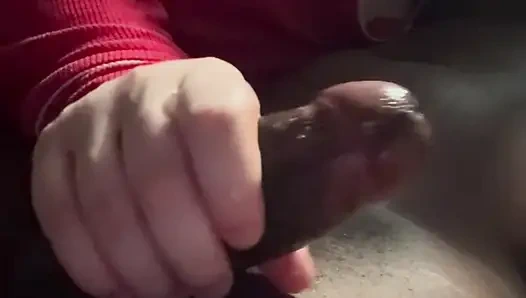 Beyaz sürtük büyük zenci yarağımı sağıyor