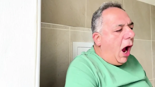 George rex yeşil tişört mastürbasyonu