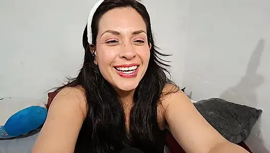 ASMR RAHATLATıCı YÜZE TEMIZLIK (İSPANYOLCA ROL YAPMA)