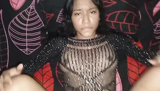 Amatör video - güzel Venezuelalı komşumla kendimi kaydediyorum, cep telefonumla onu nasıl siktiğimi kaydediyorum - İspanyolca porno