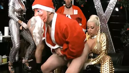 Noel Baba #3 için strapon