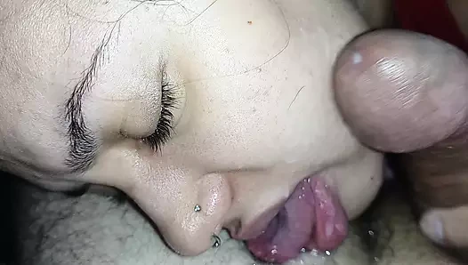 CLOSE UP CREAMPIE DRIPPING ON HORNY SLUT'S FACE