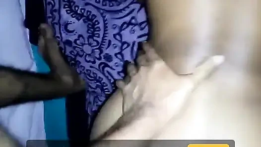 Hintli sert sıkı amcık büyük yarakla sikişiyor 18 yıl ilk kez büyük göt