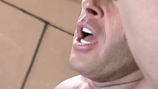 Jade Lo heyecanlı Asyalı karşılaşmasında