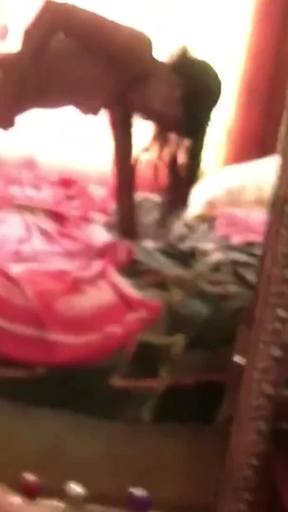 Güzel Siyah Hizmetçi Efendisinin Ne İstediğini Biliyor, Tatlı Yüzü Döl Damlalarıyla | Klip 2