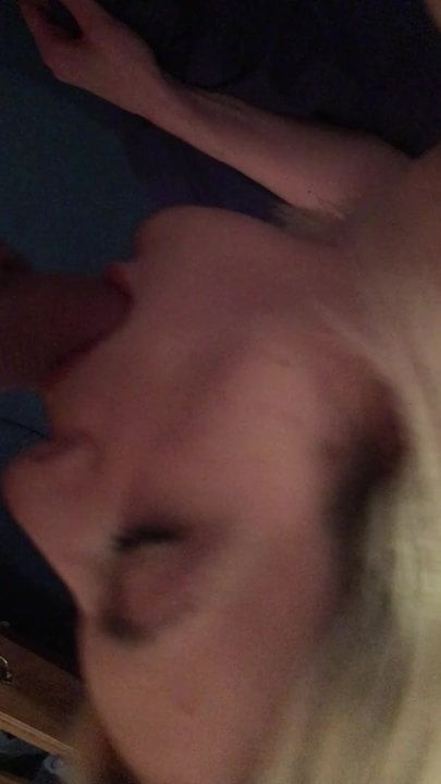 Seksi milf sadece seviyor için emmek horoz