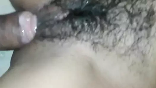 Kıllı amcık anal zevk