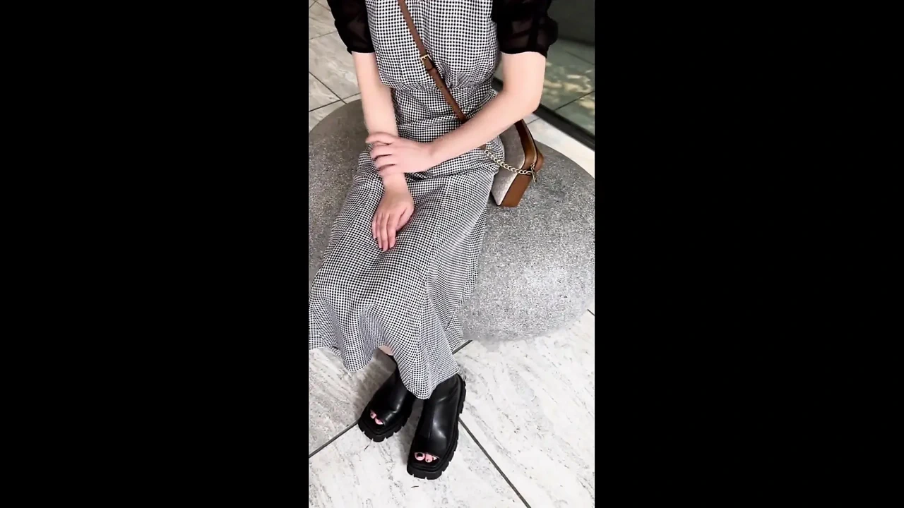 Must See: Part If You Give Birth Healthily A Slender Wife With A Strong Desire To Get Pregnant And A Strong Sexual Desire Pregnancy Copulation With Izumi Who Is Begging Strongly (Uncut) - Singapore Special