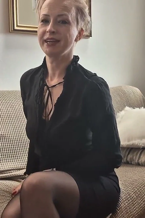 Auntjudys - Rondborstige Amateur-milf Wanilianna Fantaseert Over Je Totdat Ze Klaarkomt