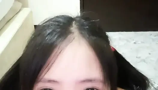 Sevimli üvey kız kardeş bakış açısı gırtlağına kadar yutuyor