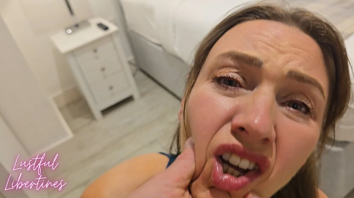 HD My Tenant Begged Me Not To Cum Inside Her She Should Have Paid Her Rent (High Quality) - Canada Special